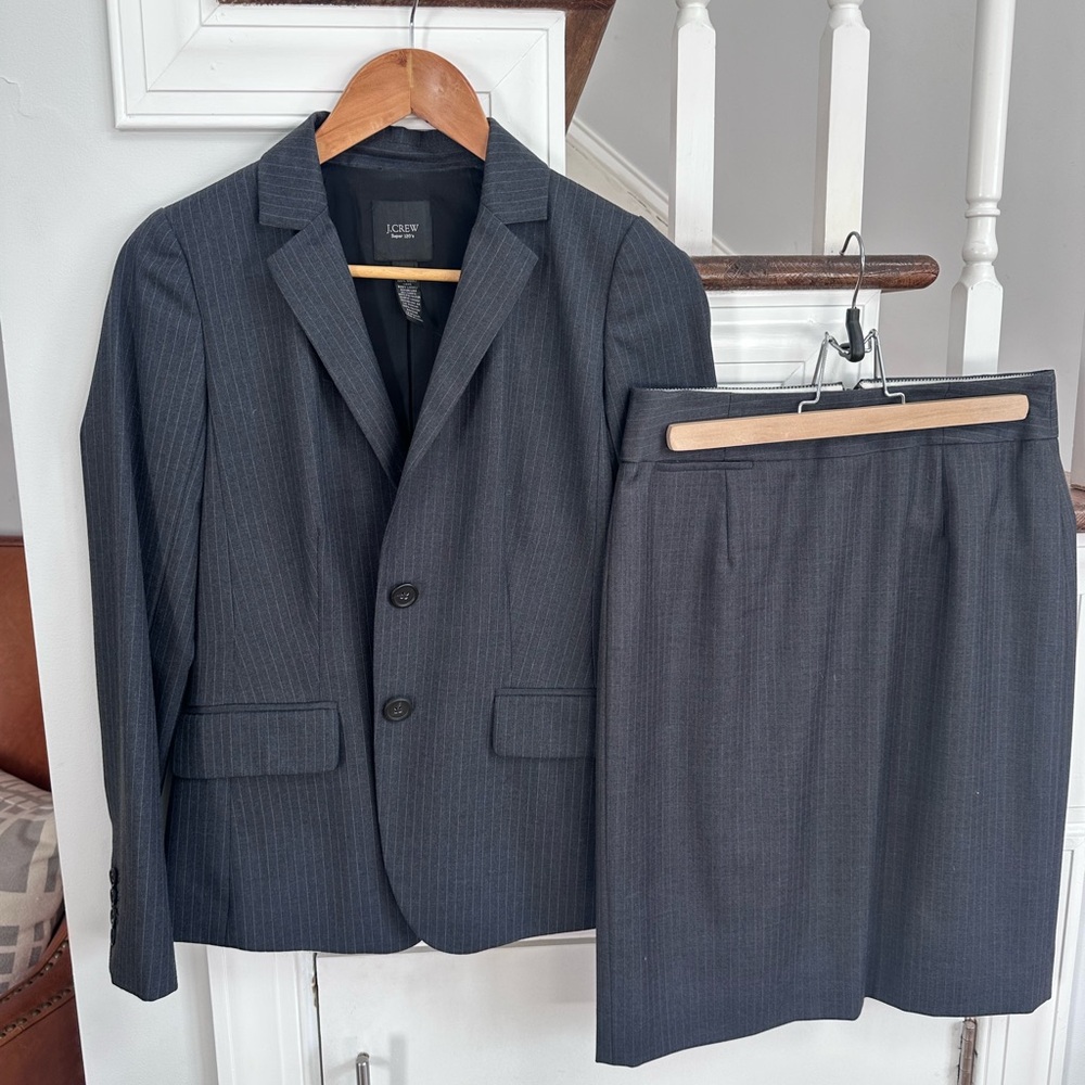 J Crew Grey Pinstripe Wool Skirt Suit 0/2